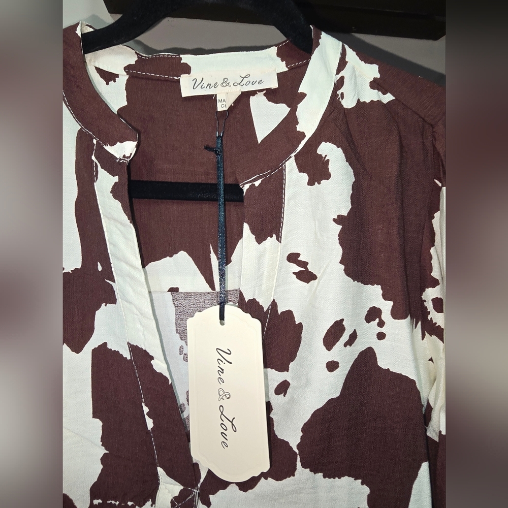 Dark BrownV-‎ NECK Cow Print Women's Blouse with Puffy Sleeves Small - Picture 6 of 8